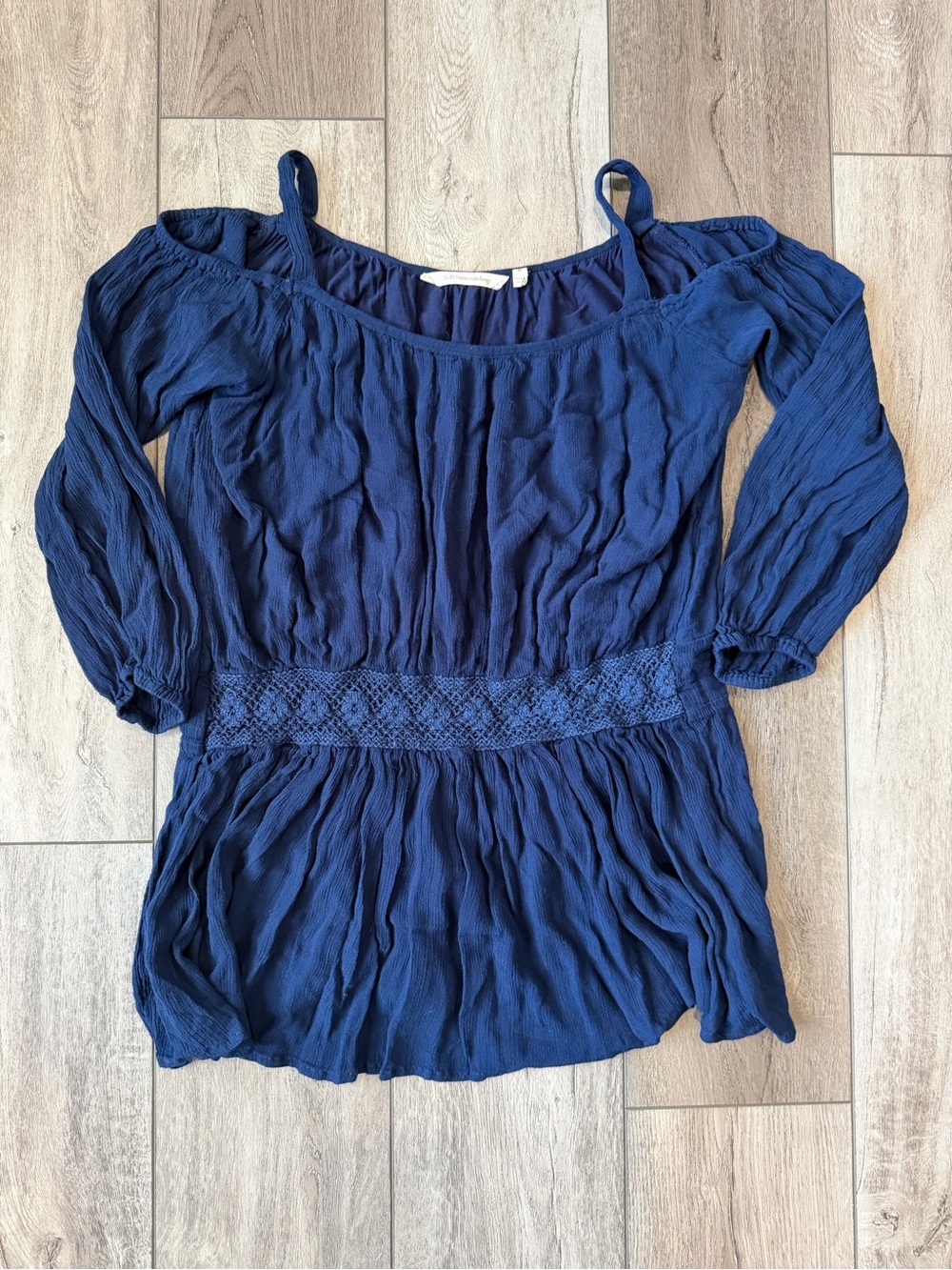Soft Surroundings Navy Off-Shoulder Peasant Tunic with Smocked Waist (M)